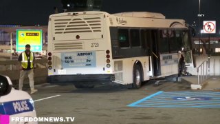🎦 13 הרוגים בתאונת אוטובוס בנמל התעופה ניוארק באמריקה