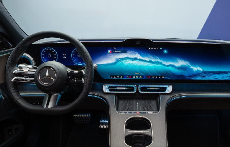 Mercedes-Benz вернёт кнопки в салоны, признав ошибку с сенсорами 1