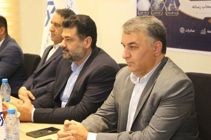 ایرنا سمنان: 🔗فرماندار: ۴۴ درصد طرحهای سند پیشرفت آرادان محقق شد🔹فرماندار آرادان گفت: ۴۴ درصد از طرحهای پیشبینیشده در سند پیشرفت
