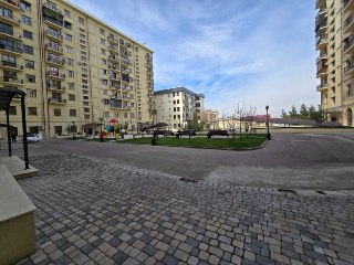 Продается квартира 150 кв. м.