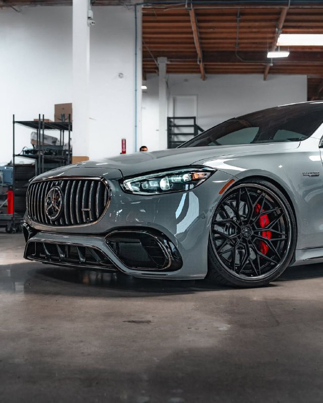 Mercedes 5
