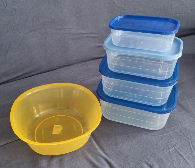 Продам набор контейнеров для посуды и миска. — фото 1