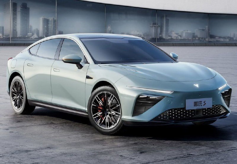 Китайская Neta Auto закрывается: продажи рухнули, магазины опустели 3