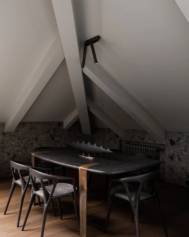 Удачей была сама возможность работать в этом необычном доме, памятнике архитектуры, и сделать из маленькой темной мансарды воплощение итальянского ... - изображение 3 - удачей, была, сама