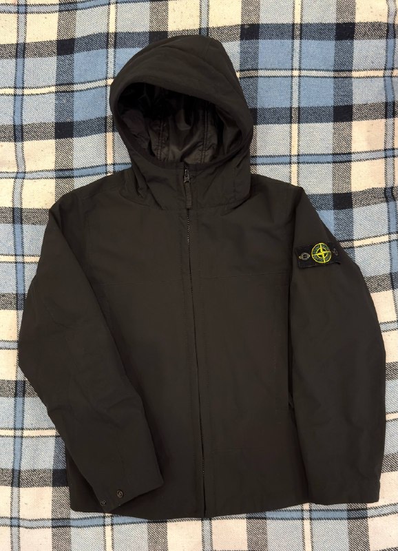 Куртка Stone Island Junior (размер 10/142)