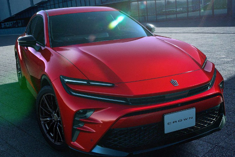 Toyota Crown Sport получил 306-сильную гибридную версию