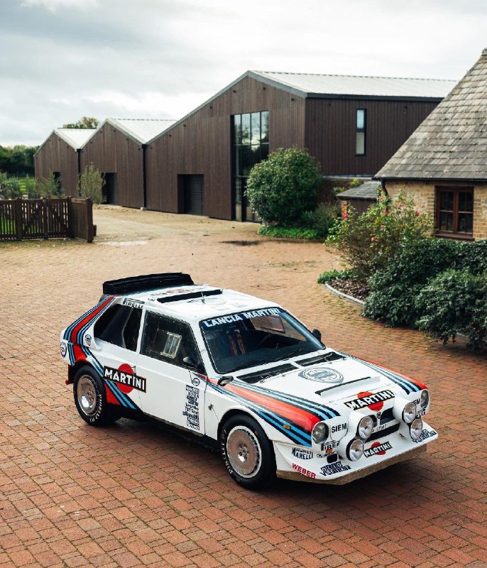 1985 Lancia Delta S4 Corsa Group B 2