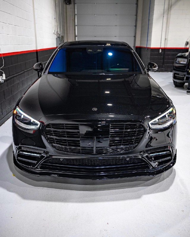 Mercedes Benz