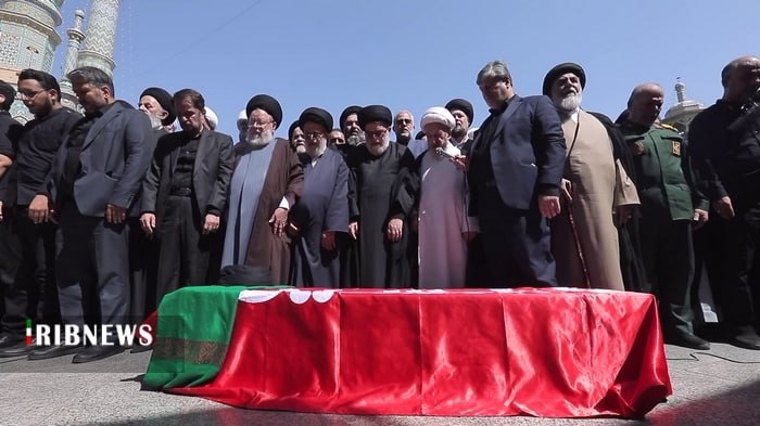 The burial of the Ayatollah's body in Shabir Zanjani near the court of Ezerat Massoma (A.M.)
