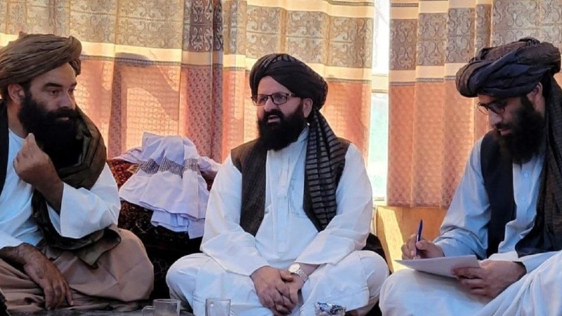 خبرگزاری صدای افغان (آوا): 🛑سرمفتش وزارت دفاع از قول اردوی ۲۰۳ منصوری بازدید کرد🔸مفتی لطیفالله حکیمی، سرمفتش وزارت دفاع، در رأس هیأتی از قول اردوی