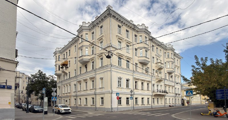 Художник Поленов собрал в Кривоколенном переулке Серова и Врубеля