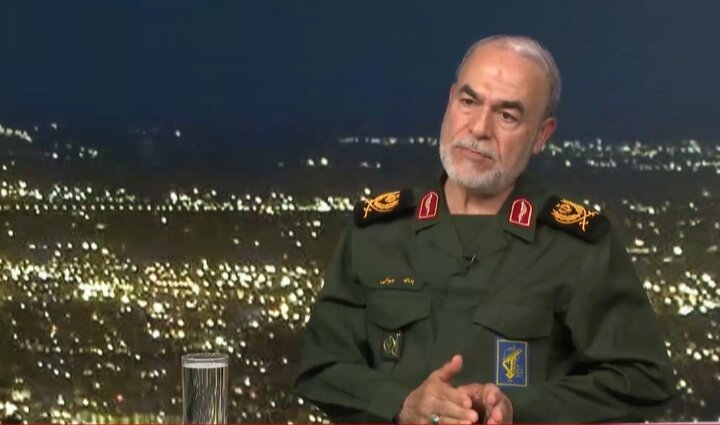 کانال رسمی دیارمیرزا: ⭕️سردار جوانی: رژیم صهیونیستی در حد و اندازه جنگ با ایران نیست🔸رژیم صهیونیستی را یک نیروی نیابتی برای آمریکایی‌ها و غرب 