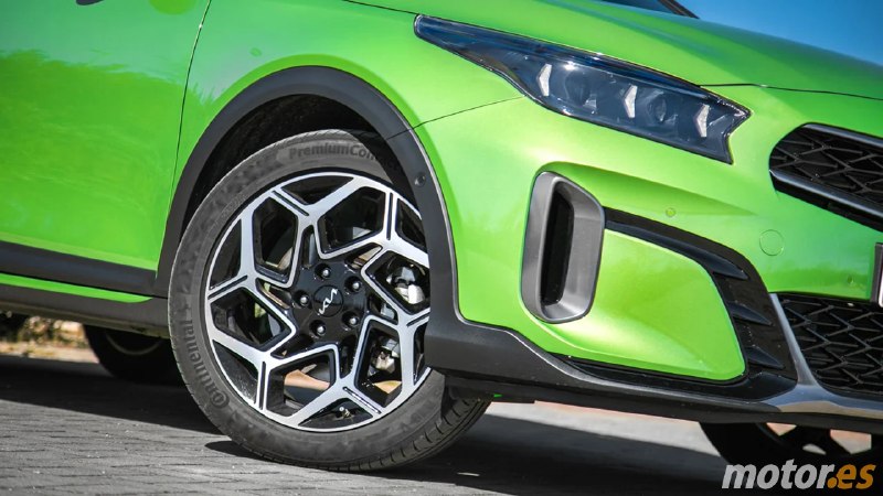 Поразительно, но KIA обвалила цены на европейский хит — XCeed, сделав его ещё бо