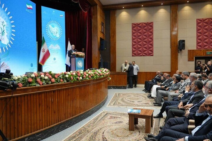 🇮🇷پایگاه اطلاعرسانی دولت ـ پاد: 🔺آموزش و پرورش مهمترین بستر برای ساخت آینده کشور استاسکندر مومنی، وزیر کشور در سیونهمین اجلاس رؤسای آموزش و پرورش سراس