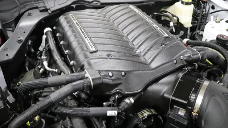 Shelby показал трековый суперкар на базе Mustang 3