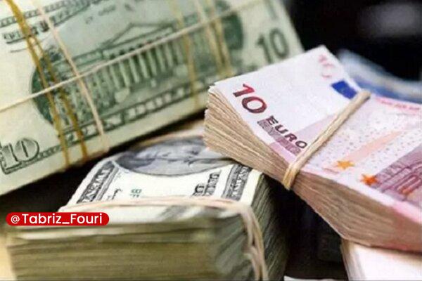 تبریز فوری: کشف ۱۵ هزار و ۹۰۰ دلار ارز قاچاق در فرودگاه تبریز🔹فرمانده پلیس فرودگاههای آذربایجان شرقی از کشف ۱۵ هزار و ۹۰۰ دلار آمری