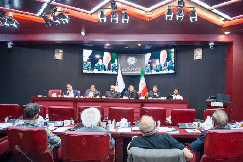 اتاق ايران آنلاین: در شانزدهمین نشست کمیسیون صنعت و معدن اتاق تهران مطرح شد🔴 تاب‌‌‌‌آوری صنعت نیازمند تمرین و مانور مستمر است 🔹 هرویک یاریج