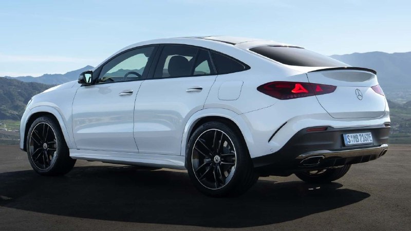 Mercedes полностью обновил линейку кроссоверов — GLE и GLS получили рестайлинг. 3