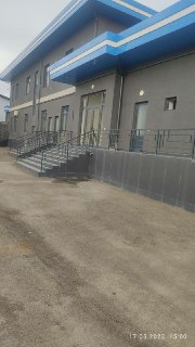 Продаётся 1 га. производственная база.