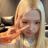 sunny peachee