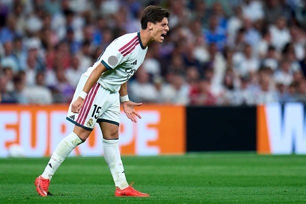 رئال ‌مادرید توییت | Real Madrid Tweet: 🚨🗣 تیرتولیان بارتیدازو (کوپه):"اگر گولر همین سطح رو ادامه بده، نگه داشتنش روی نیمکت خیلی سخت خواهد بود." @Real_Madrid_Tw
