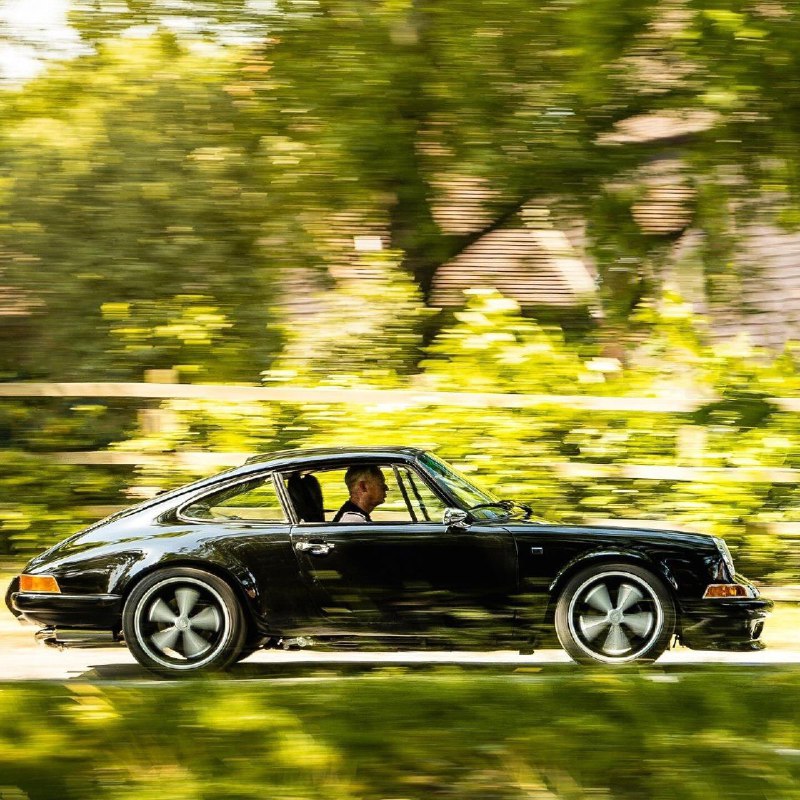 Porsche 964 Backdate Restomod 5