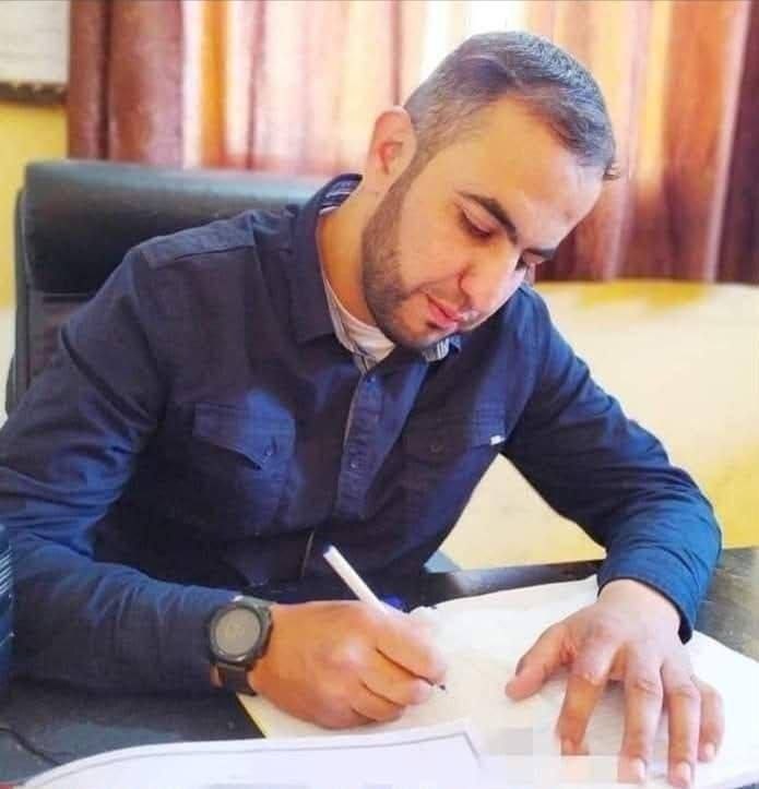 👑ܭߊܝ̇ߺߊܠܙ ܥܼܝ̇ߺܢ̣ܚ݅ܓ ܦ̇ܝܝ̇ܝ̇ߺܥߊܔ ߊیܝߊܔ♟: *🔴حازم بسام موسی ، فرمانده در شاخه نظامی حماس، دیشب بر اثر جراحات ناشی از حمله اسرائیل در منطقه مسجد الاعلبانی در خان یو