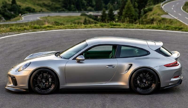 Porsche 911 впервые превратят в шутинг-брейк