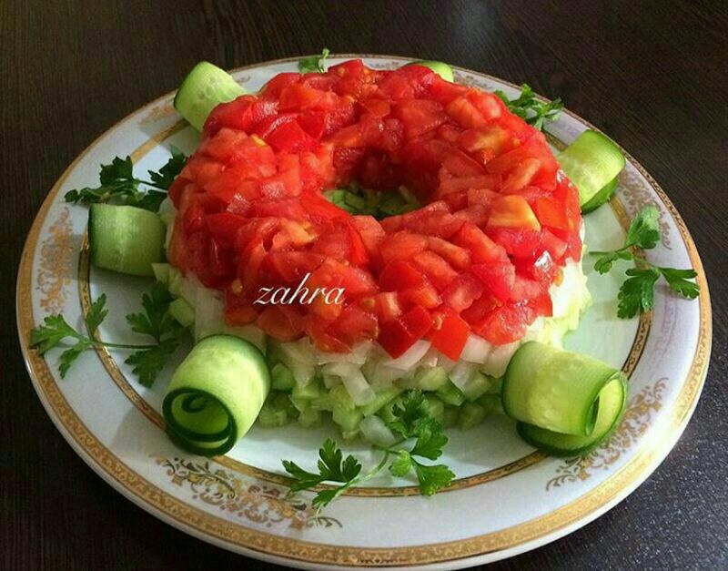 تزئینات و دیزاین سالاد: تزیین_سالاد@Tazinat_Salad