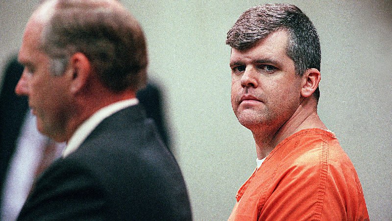 War 'broke' Army veteran before quadruple murder of mom, 3 kids, defense says