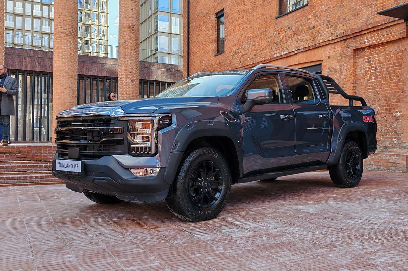 Китайские пикапы в стиле Ford F-150 и RAM 1500 поступили в продажу в России 2