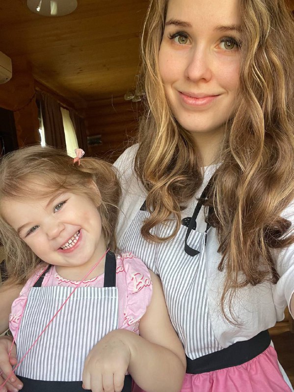 Думаю, что тема здоровья актуальна для всех родителей. Даша - практикующий хирург в Московской больнице, истинный фанат своей работы. Она совмещает... - изображение 5 - канале, подписчиков, найдете