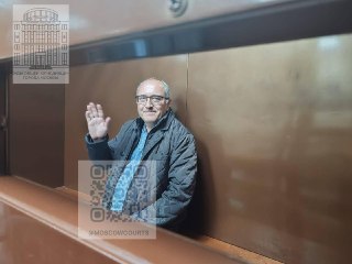 Зюзинский суд Москвы приговорил 61-летнего историка русской кухни Павла Сюткина к шести годам колонии по делу о распространении «заведомо ложной информации» о российской армии, говорится в сообщении пресс-службы судов общей юрисдикции города Москвы.Поводом