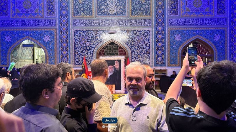 اخبار خراسان رضوی: 🎥 حضور آیت‌الله سبحانی در کنار مزار رهبر شهید 🔹 در آستانه فرارسیدن اربعین خاکسپاری رهبر شهید و خانواده ایشان، آیت‌الله ج