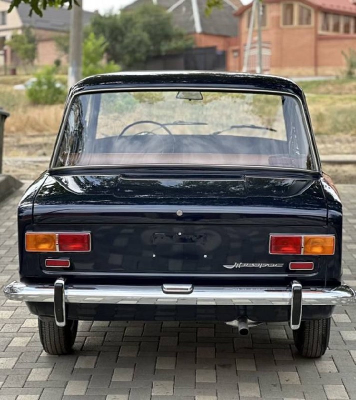 48-летня «Копейка» по цене Lada Vesta NG 9
