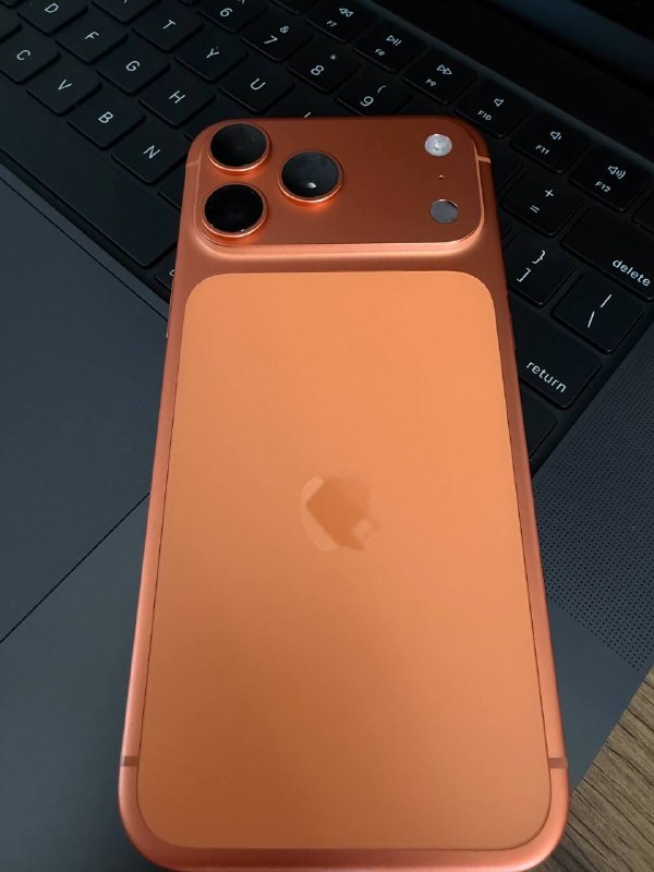 iPhone 17 Pro Max eSim 256GB космический оранжевый — фото 1