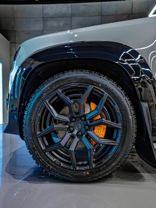 Defender Widetrack Urban Automotive 2026 9