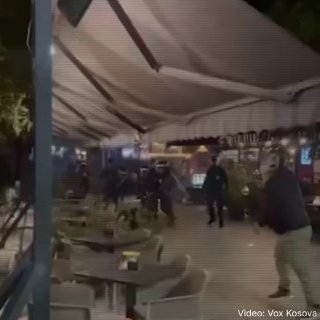 🇷🇺 A Russian soldier fired a shoulder-launched air-defense missile at a low-flying drone over a busy highway near Moscow.The missile appears to hit the drone, sending it burning toward the ground as traffic continues moving along the highway below.Follow main channel -> LiveLeak Follow private channel -> LiveLeak Private