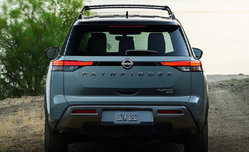 Шестое поколение Nissan Pathfinder снова станет ра...