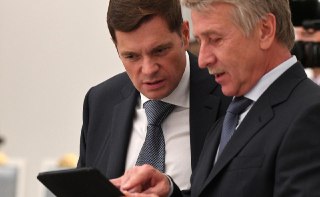 ГосСМИ cо ссылкой на отчет швейцарского банка заявили, что Россия стала второй самой быстро богатеющей страной мира. На деле показатель мог вырасти за счет увеличения состояния самых богатых россиянАгентство РИА Новости 1 июля сообщило, что Россия стала вт