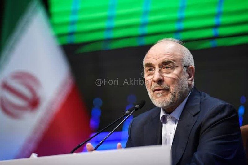 اخبار فوری ایران و جهان: 🇮🇶محمدباقر قالیباف، رییس مجلس، پنجشنبه ۲۹ مرداد در دومین روز سفر خود به عراق وارد کربلا شد.🆔 @Fori_Akhbar | اخبار لحظه