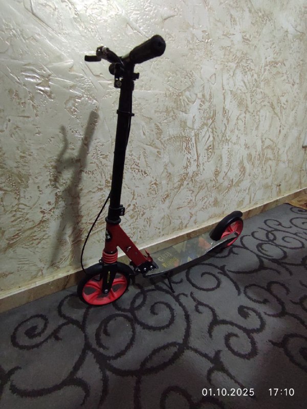 Детский самокат + аксессуары — фото 1