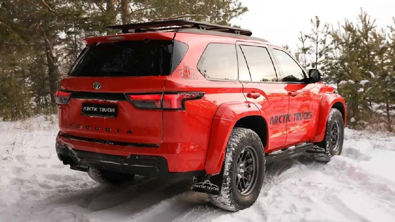 Toyota Sequoia получил в РФ экстремальную версию от Arctic Trucks 3