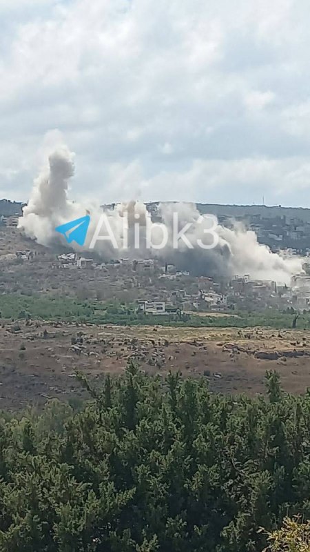 צבא הכיבוש תוקף את העיירה מנסורי, מדרום ללבנון, במטוסים צבאיים