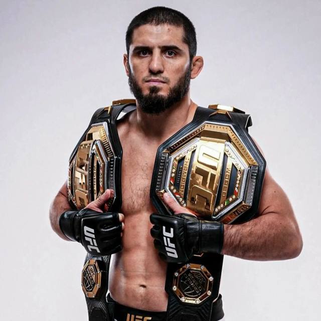 Ислам Махачев оформил 17-ю победу в UFC — рекорд Андерсона Силвы побит