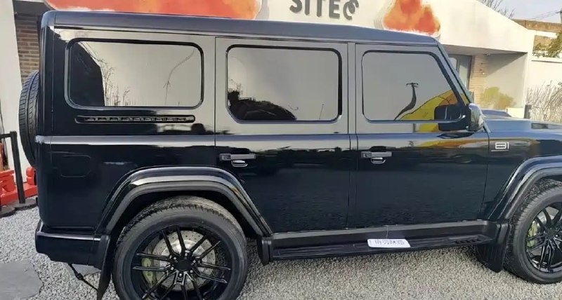 В сети появились первые фото BAIC BJ81 4