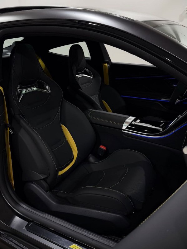 Mercedes CLE 53 AMG 4MATIC+ 6-Cyl 2