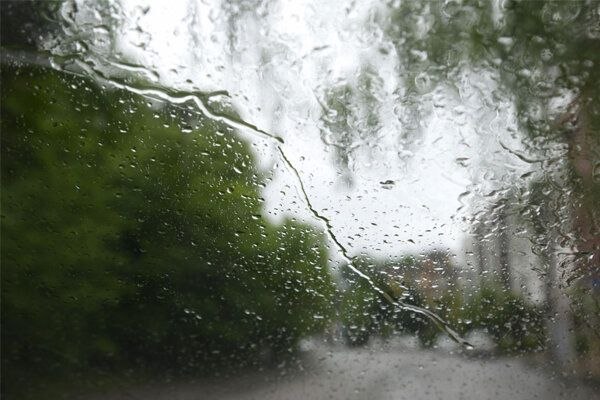 گیلانستان: 🔸هشدار سطح زرد هواشناسی در گیلان؛ باران‌ های سیل‌آسا و تگرگ در راه استمدیرکل هواشناسی گیلان از صدور هشدار سطح زرد خبر دا