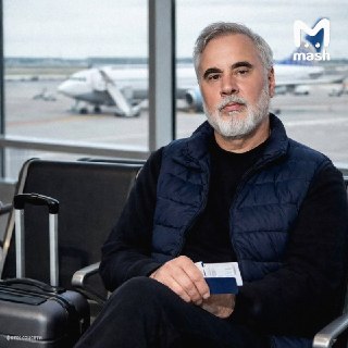 Валерий Меладзе отказался от концертов в России — певец перестал выступать даже на частных мероприятиях и корпоративах. По данным Mash, такое решение связано с опасениями артиста после нескольких скандалов — от проверок на финансирование ВСУ до запрета кон