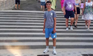 Арсения Турбина закрыли в карцер, чтобы не принять передачу. Мать политзаключенного боится за его жизнь17-летнего Алексея Турбина, против которого недавно возбудили новое уголовное дело, отправили в карцер СИЗО, чтобы не принять передачу от родственников. 